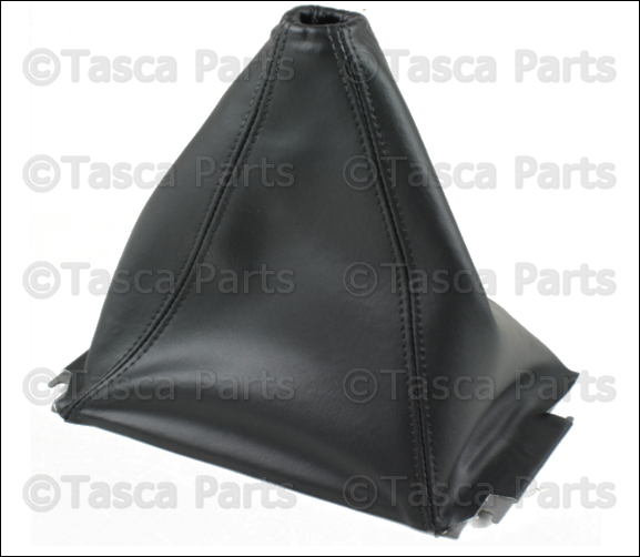 NEW OEM MOPAR MANUAL TRANSMISSION GEAR SHIFT LEVER BOOT 20052006 JEEP