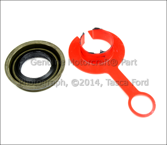 OEM REAR AXLE SEAL FORD CROWN VICTORIA MERCURY GRAND MARQUIS LINCOLN