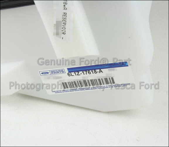 NEW OEM WINDSHIELD WASHER FLUID RESERVOIR FORD EXPEDITION LINCOLN