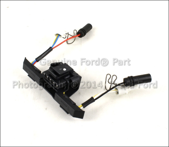 BRAND NEW FORD OEM FUEL INJECTOR WIRE HARNESS F4TZ9D930K