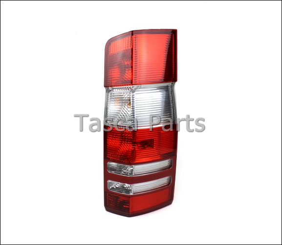 Brand New RH Tail Lamp Assembly 2007 2009 Dodge Sprinter 2500 68012882AA