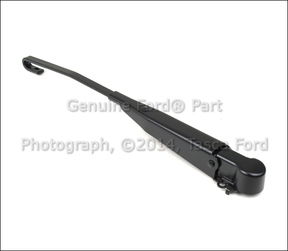 2006 Ford escape back windshield wiper #4