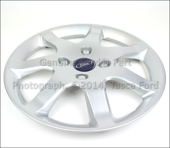 Ford focus hubcap 2005 #3