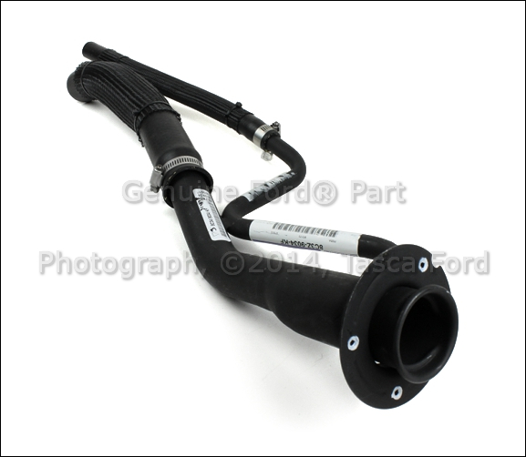 BRAND NEW OEM FUEL FILLER PIPE 2008-2010 FORD F250 F350 F450 F550 SD 5